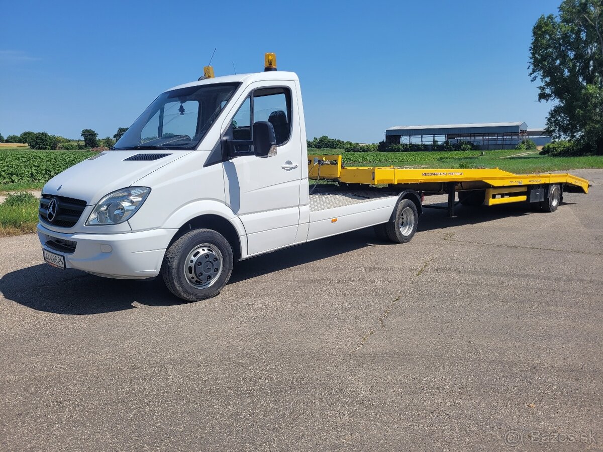 Mercedes Sprinter 3.0 V6 miniťahač + náves