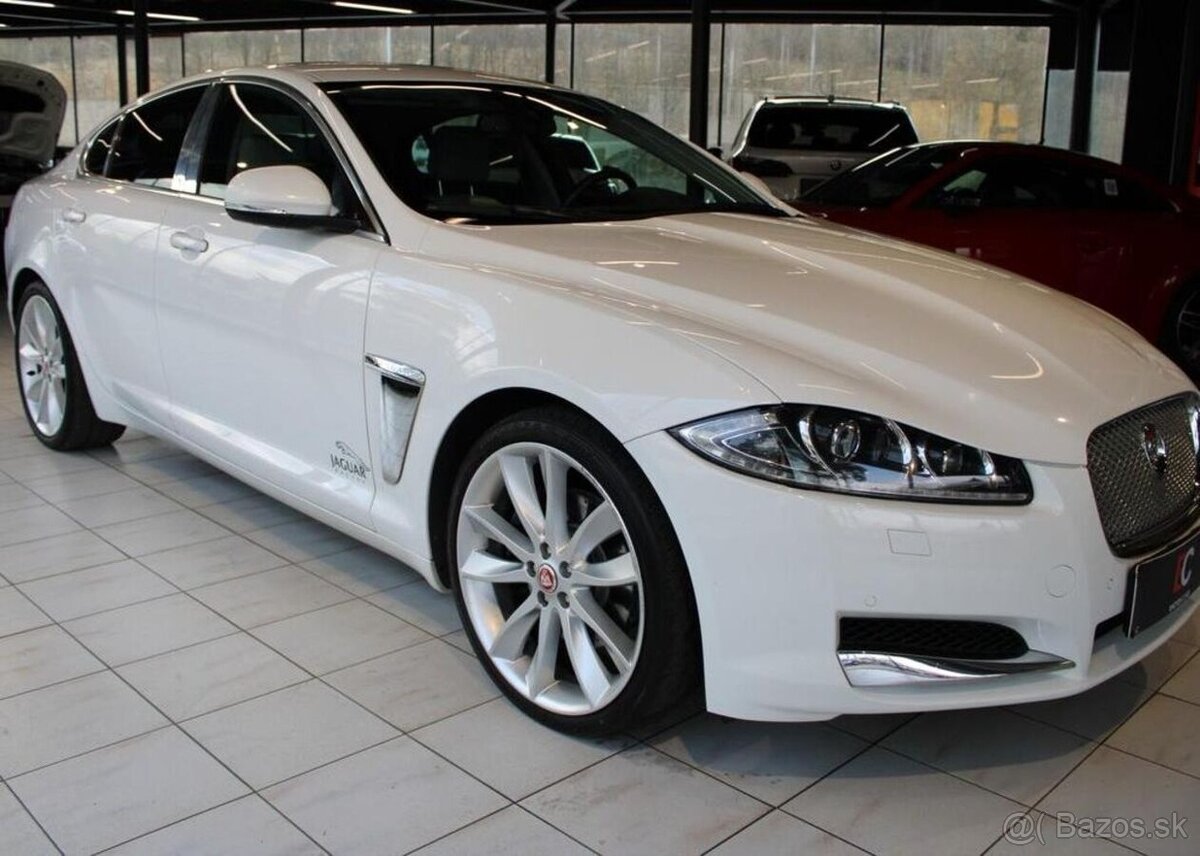 Jaguar XF V6 DIESEL Sport Auto nafta automat