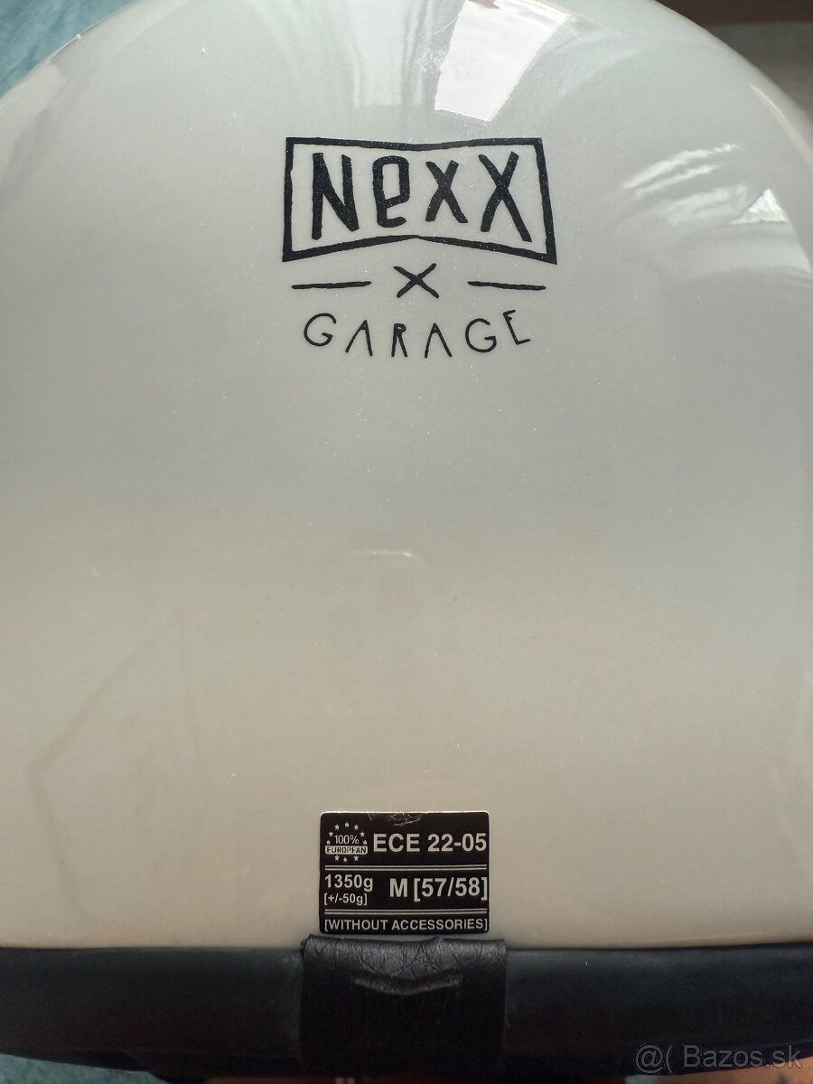 Prilba/helma Nexx velkost M