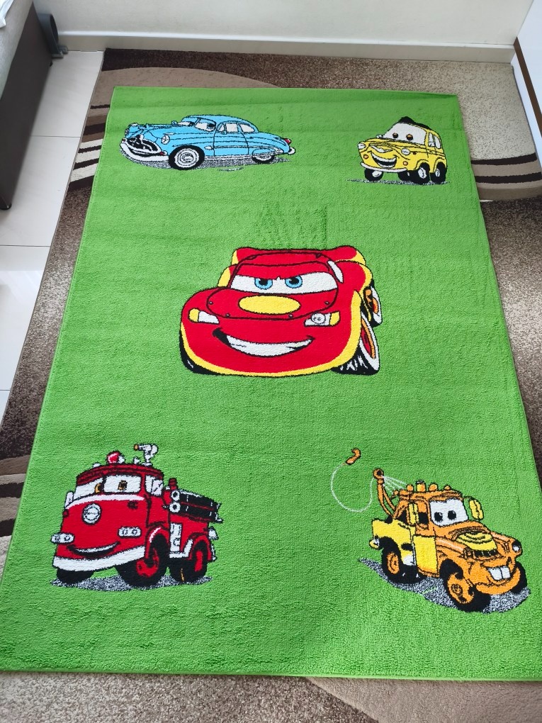 Detský koberec rozmer 1,6m X 2,3m