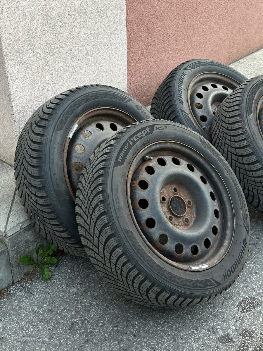 Zimna sada 205/55 R16 91H
