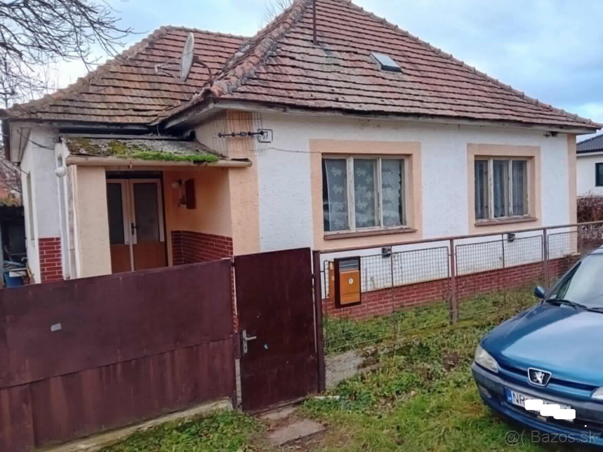 NA PREDAJ RODINNÝ DOM LEHOTA PRI NITRE