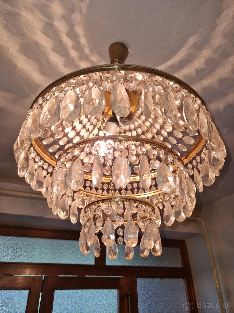 Krištálový luster