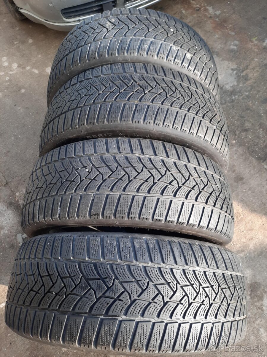 Zimné pneumatiky 215/55R17
