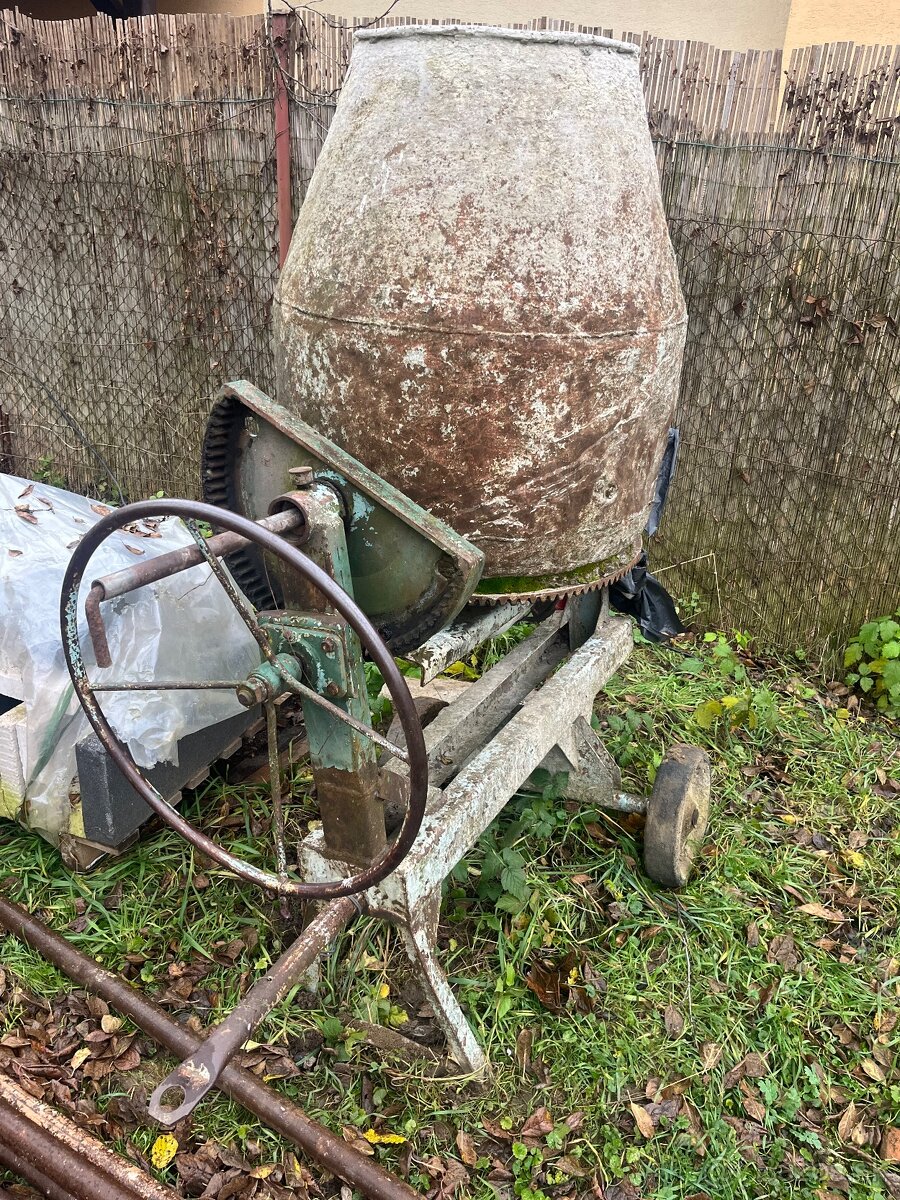 175l stavebná miešačka