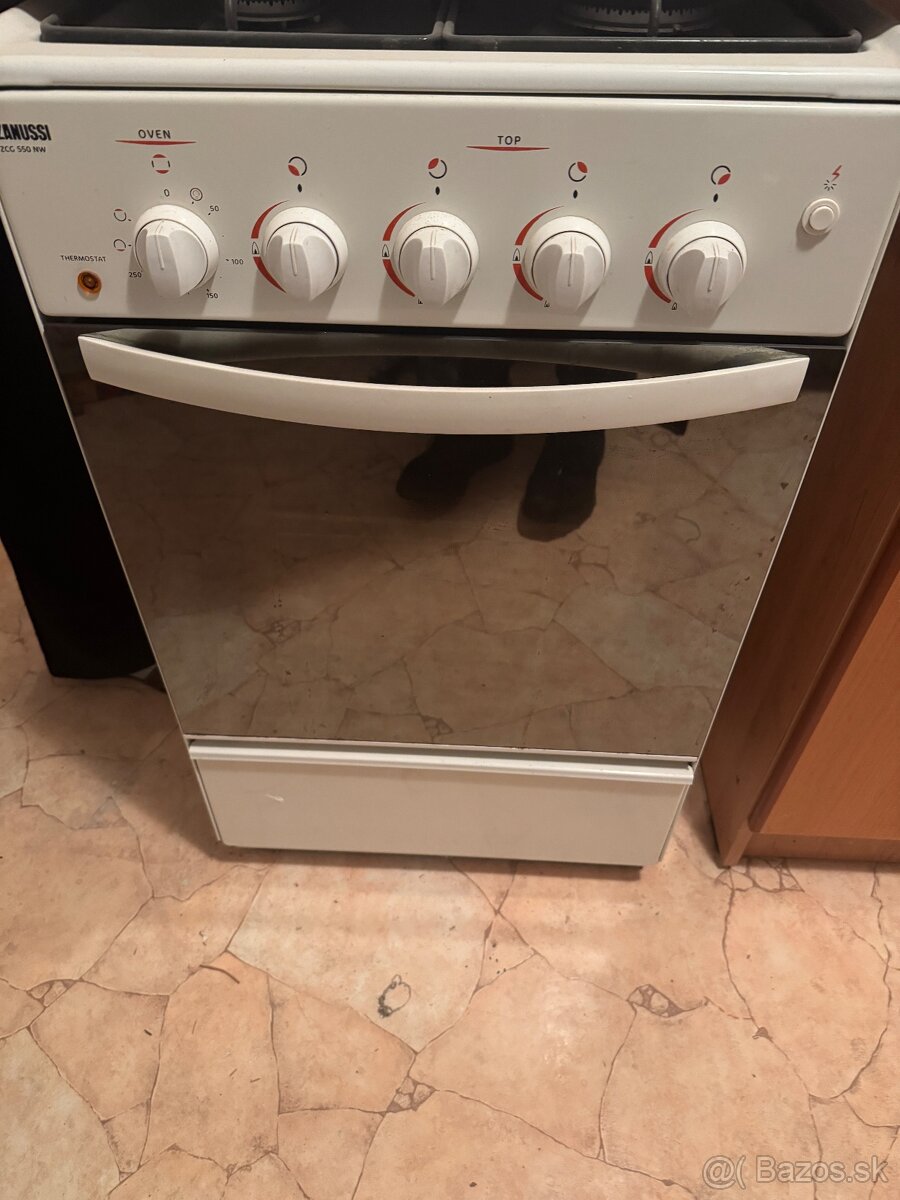 Plynovy sporák Zanussi ZCG 550 NW