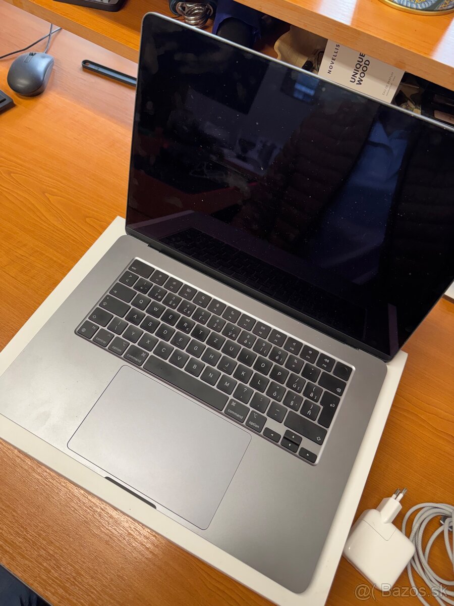 Macbook Air M2 15" Silver