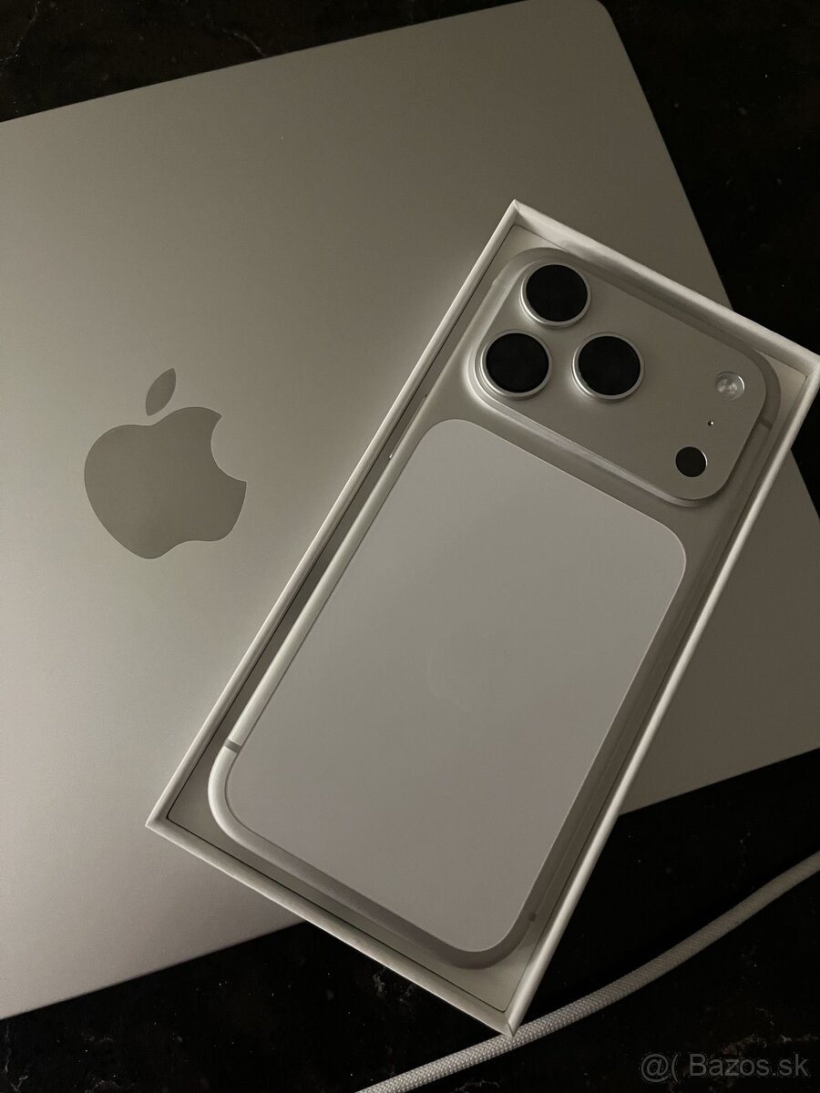 iPhone 17 pro sivý(gray)