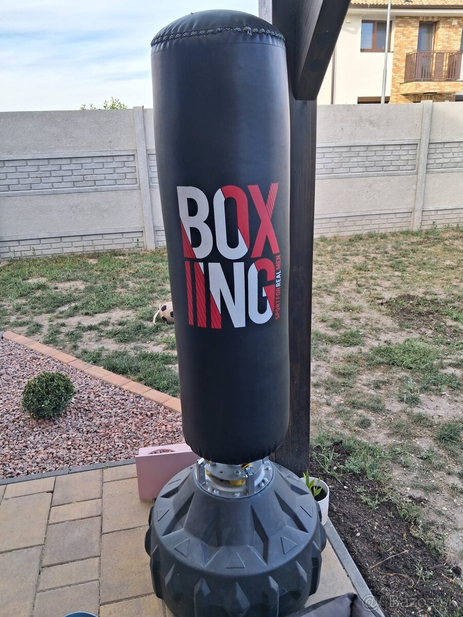 boxovací mech