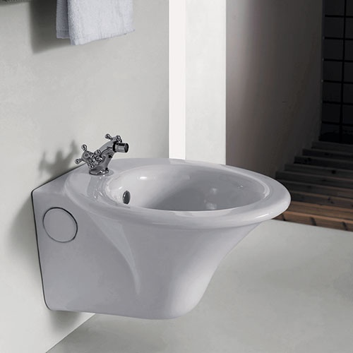 Závesný bidet