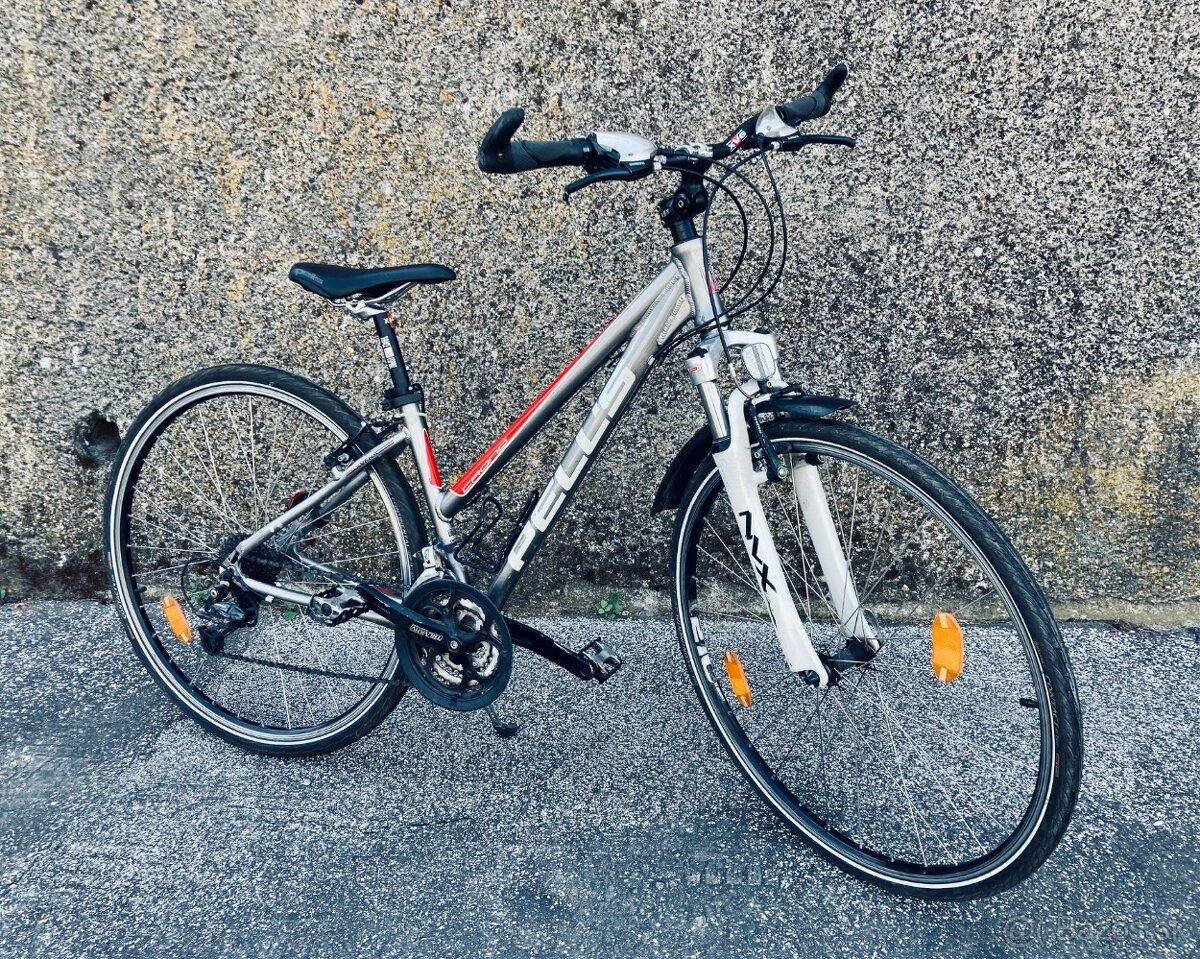 Dámsky krosový / trekingový bicykel Pells Crono