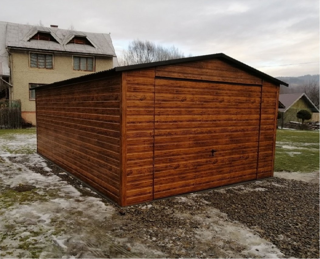 PLECHOVÁ GARÁŽ 4 x 6m VZOR DREVA