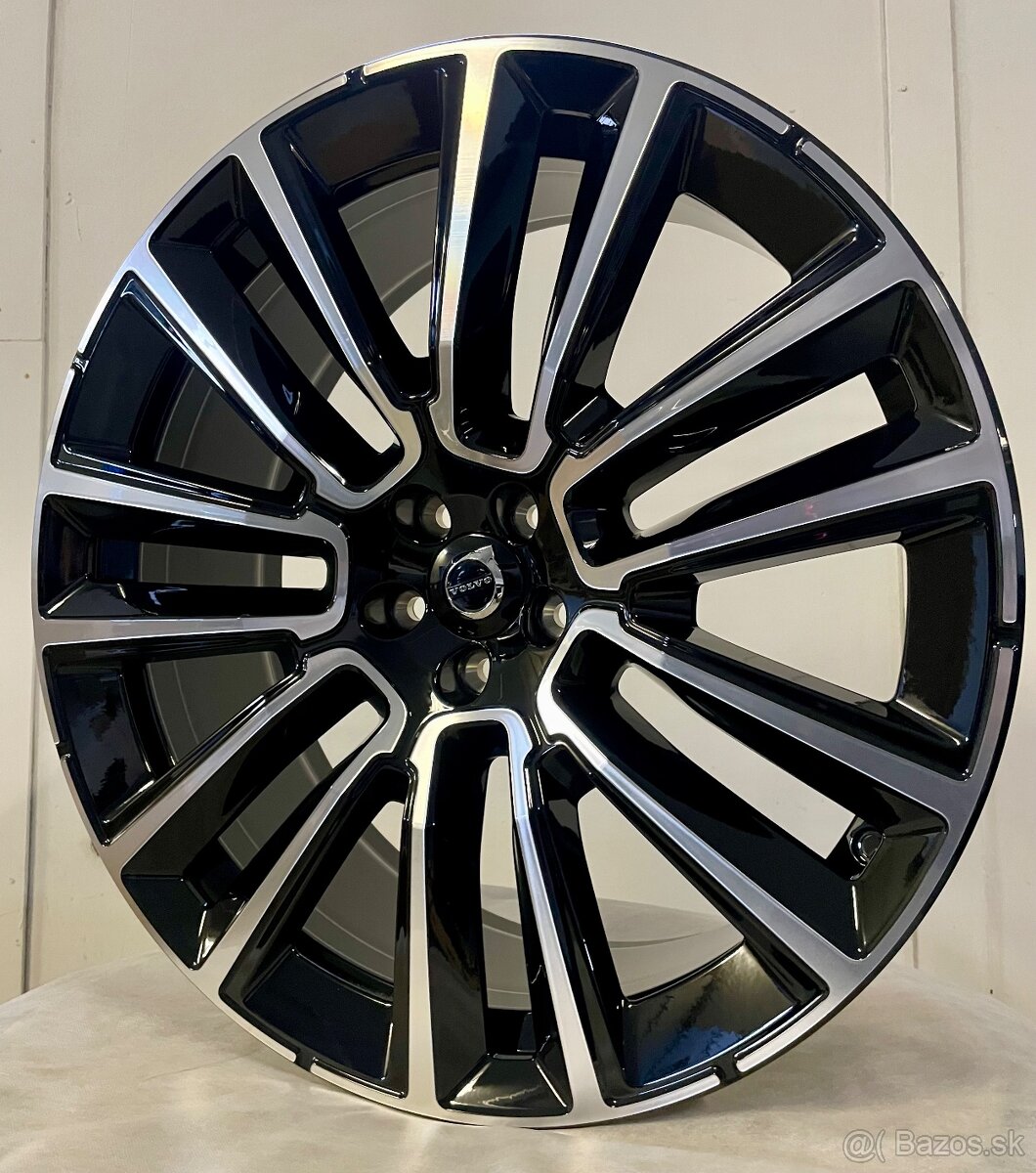 Original nový model alu Volvo XC90 r22 5x108