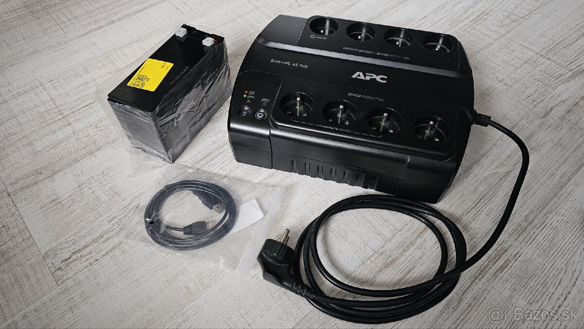 Záložný zdroj APC Back UPS ES 700 + nová batéria