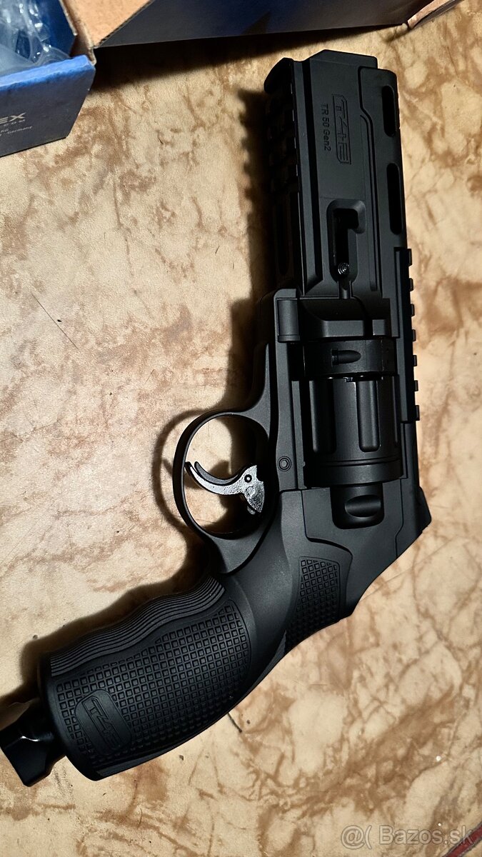 Predam vzduchovy revolver UMAREX T4E TR50