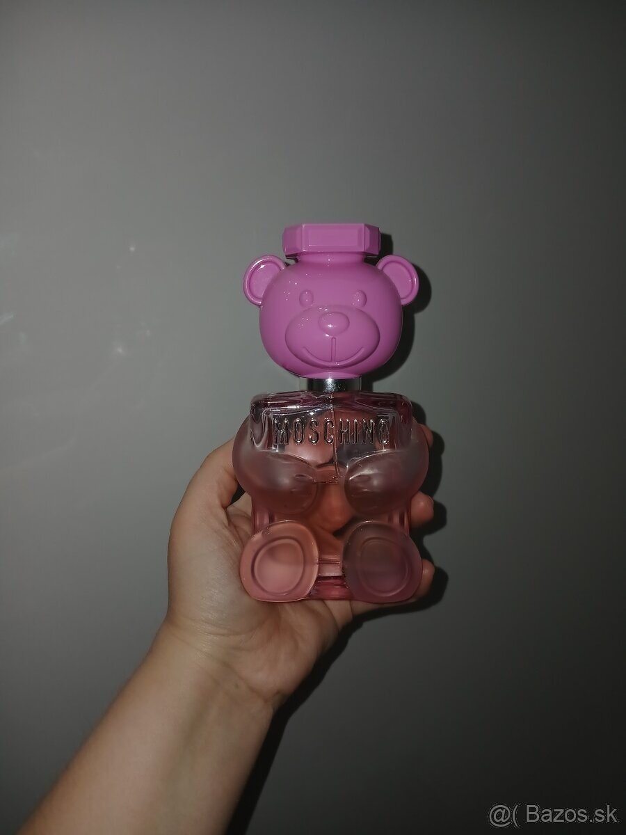 Moschino bubble gum