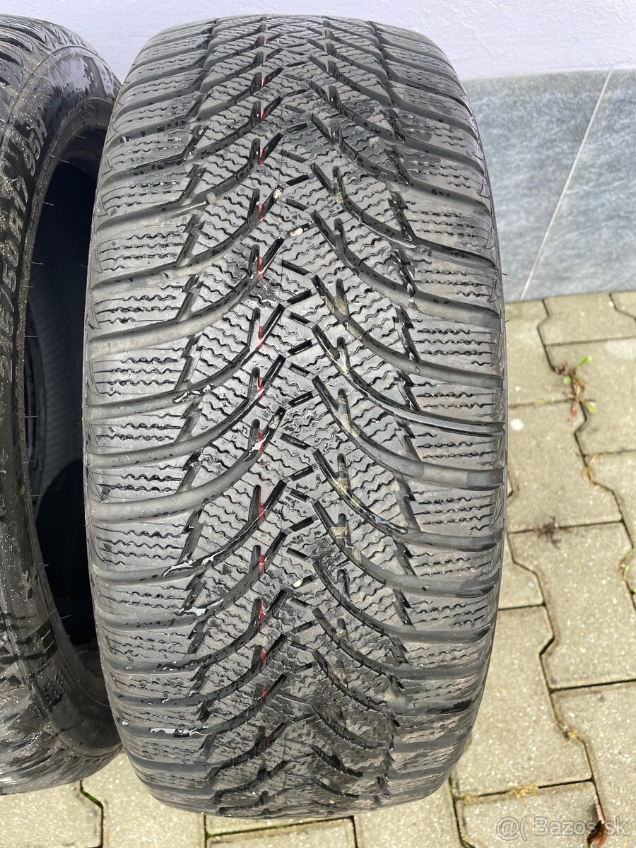 215/50 R17 Kumho WP51 (zimné)