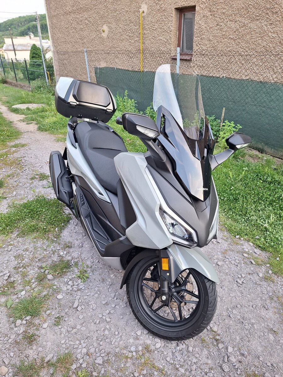 Predám Honda Forza 350
