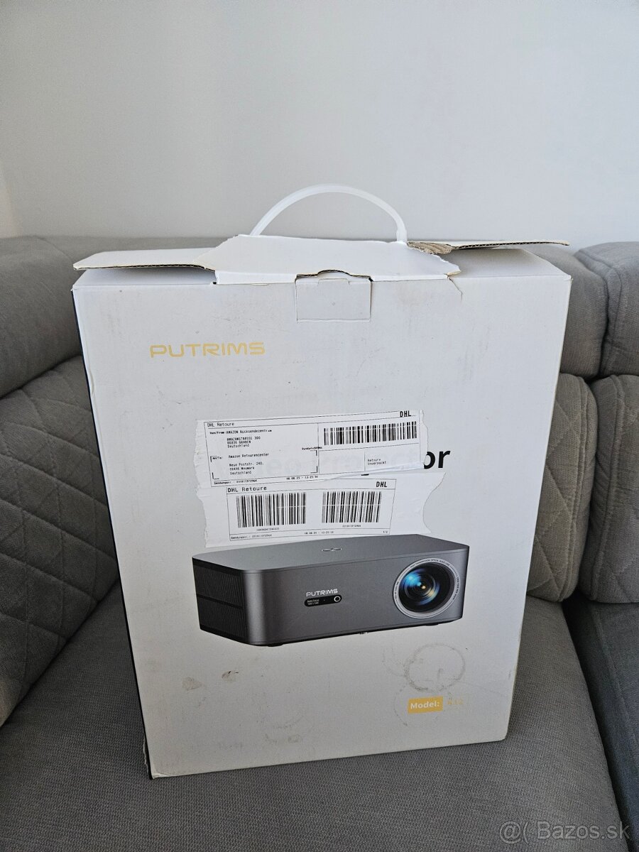 Putrims K12 – nový smart projektor