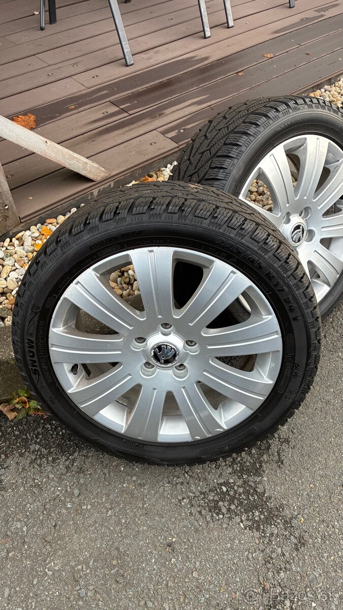 Alu disky Škoda R17 + 225/45 R17 zimné