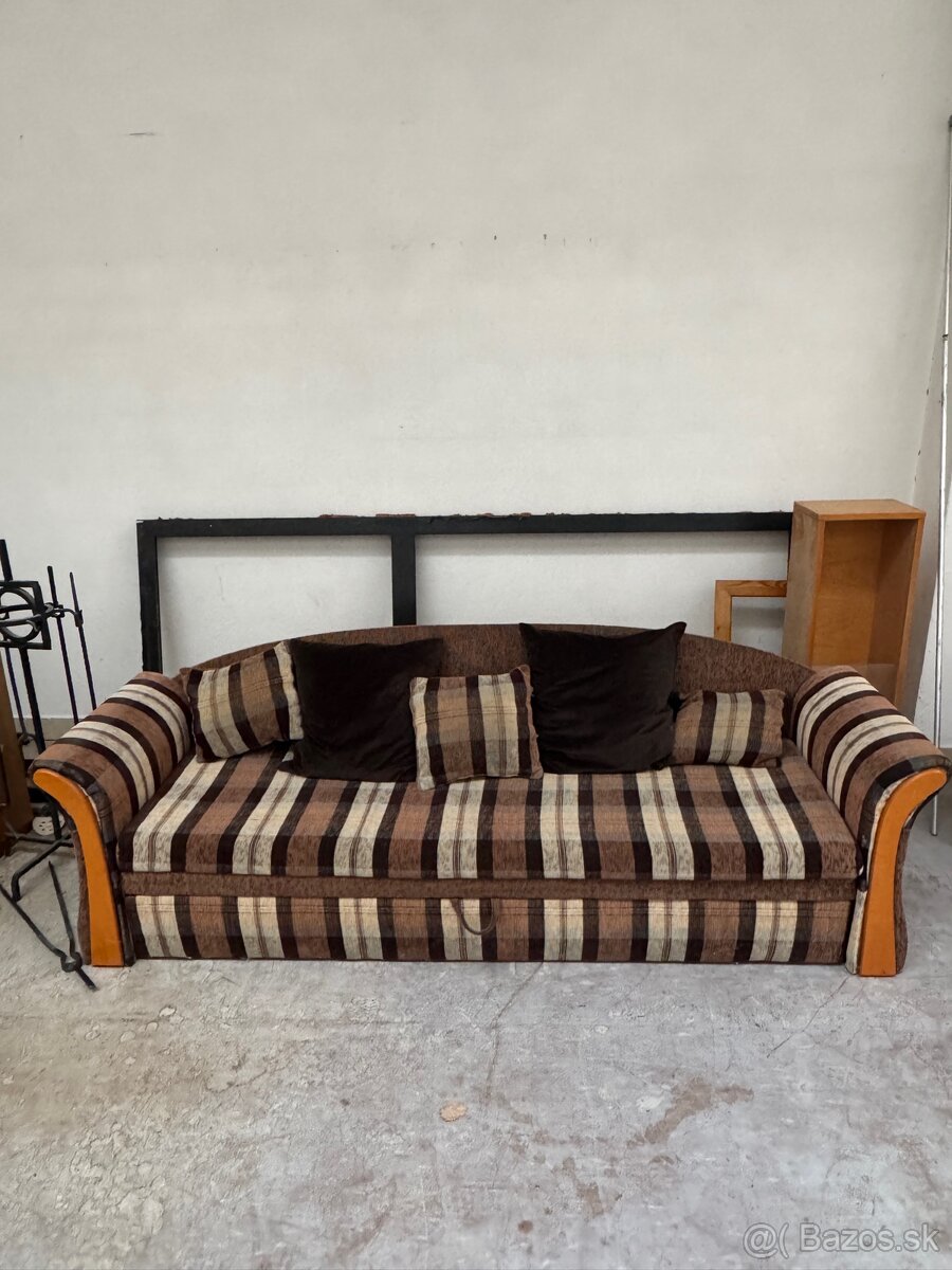 Rozkladacia pohovka/sedačka