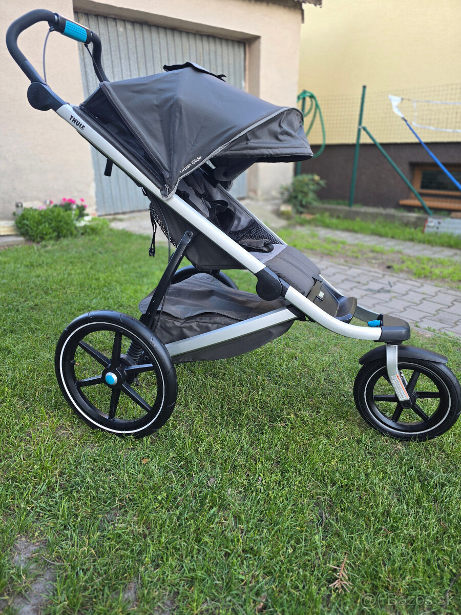 Thule Urban Glide 2 Dark Shadow + pláštenka