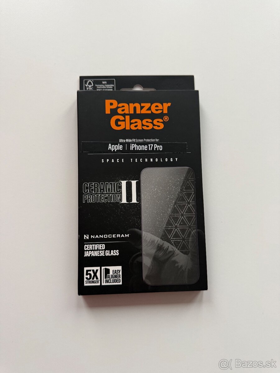 Tvrdené sklo UWF Ceramic II s aplikátorom pre iPhone 17 Pro
