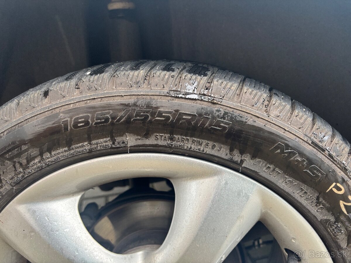 185/55 R15 M+S Austone