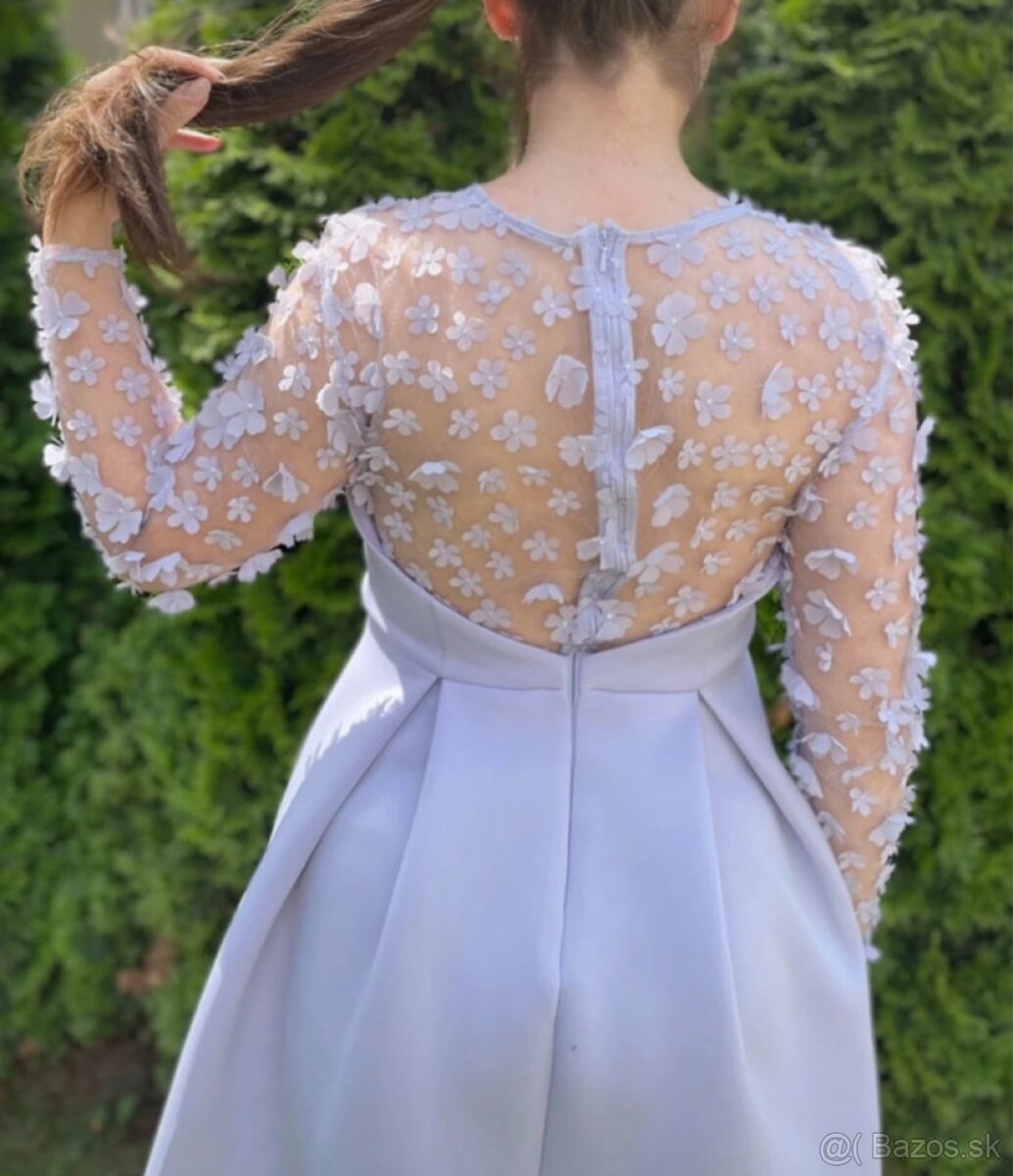 Dámske šaty