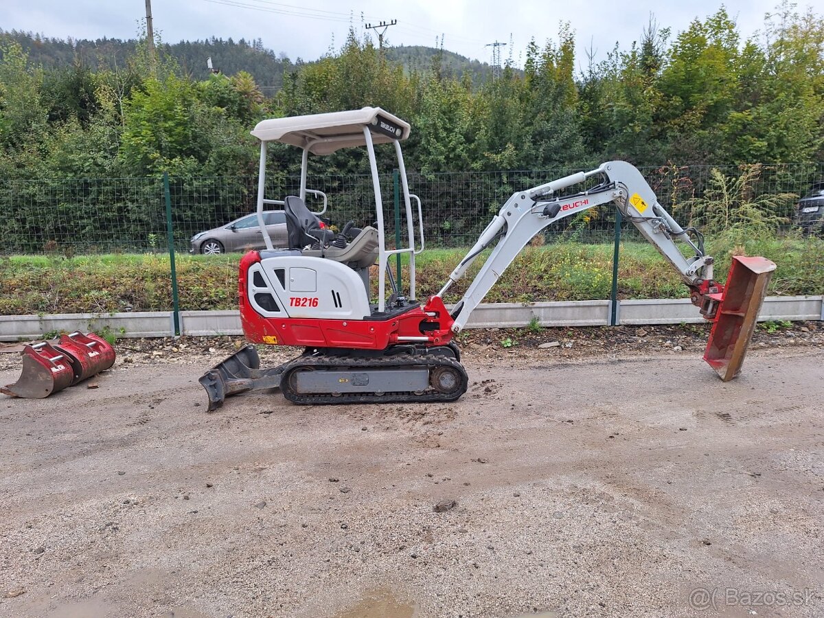 Minibager Takeuchi TB216 UB