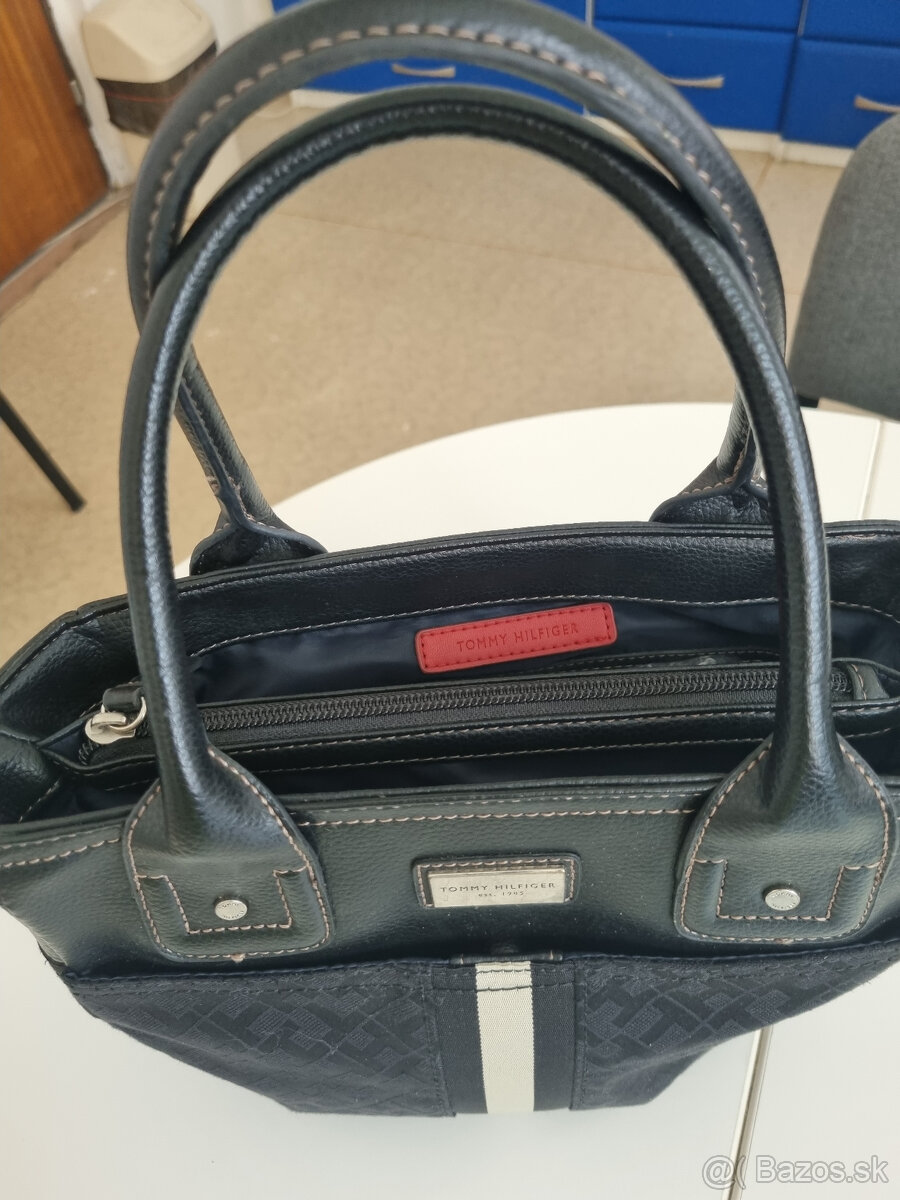 Kabelka Tommy Hilfiger