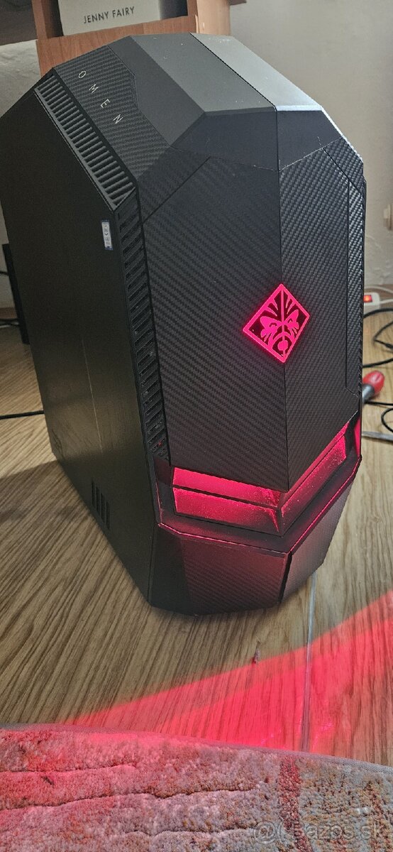 OMEN by HP 880-100nc + komplet sada
