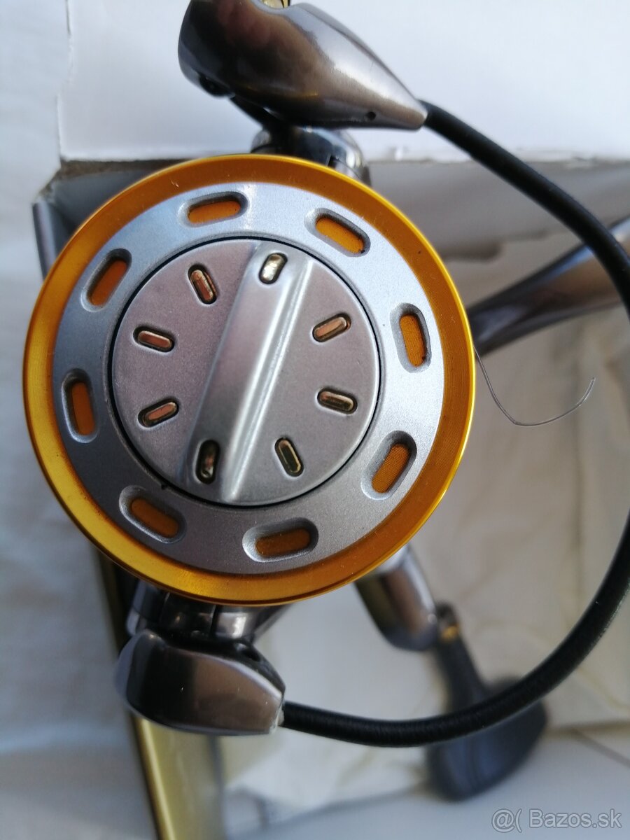rybarsky navyjak RYOBI ZAUBER 3000