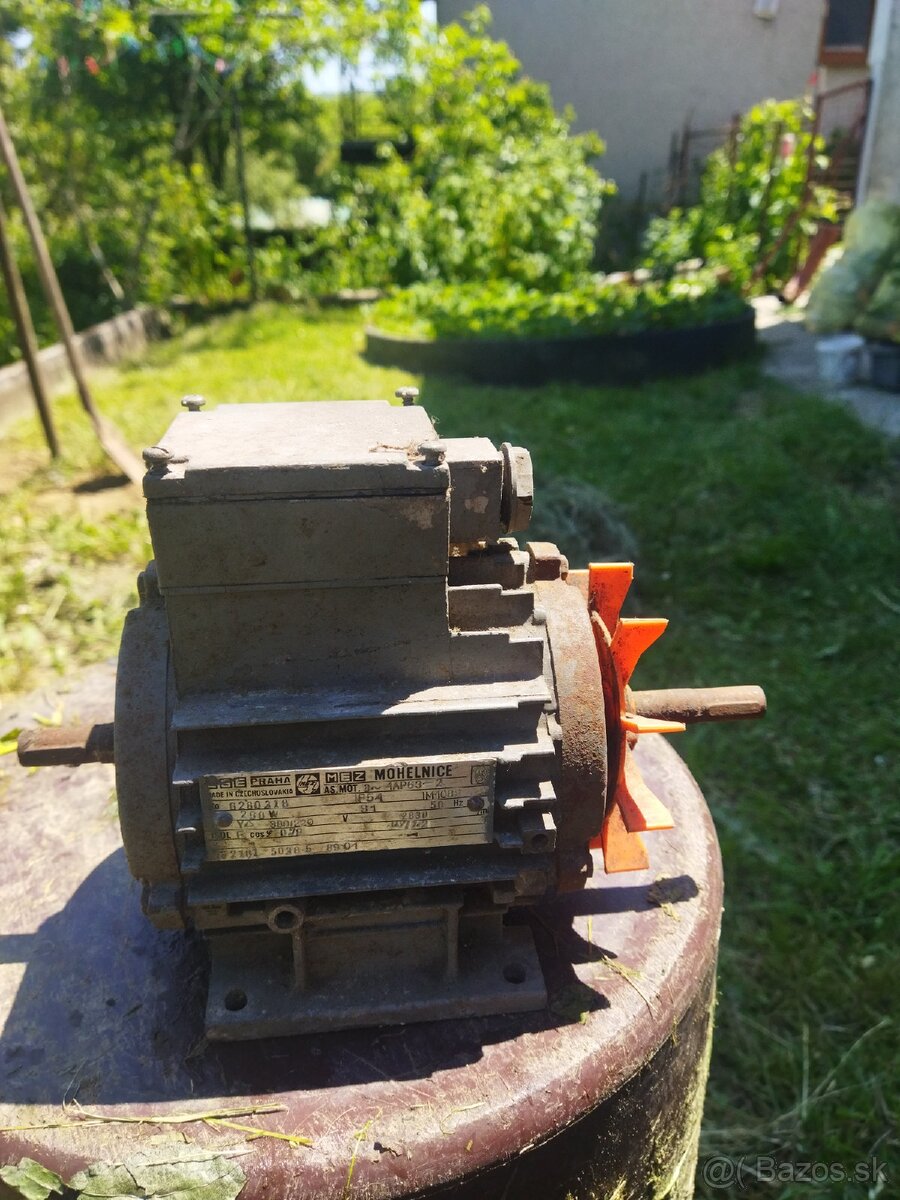 Predám elmotor.