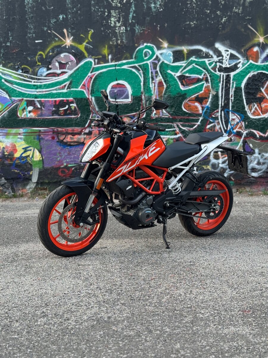 KTM DUKE 390