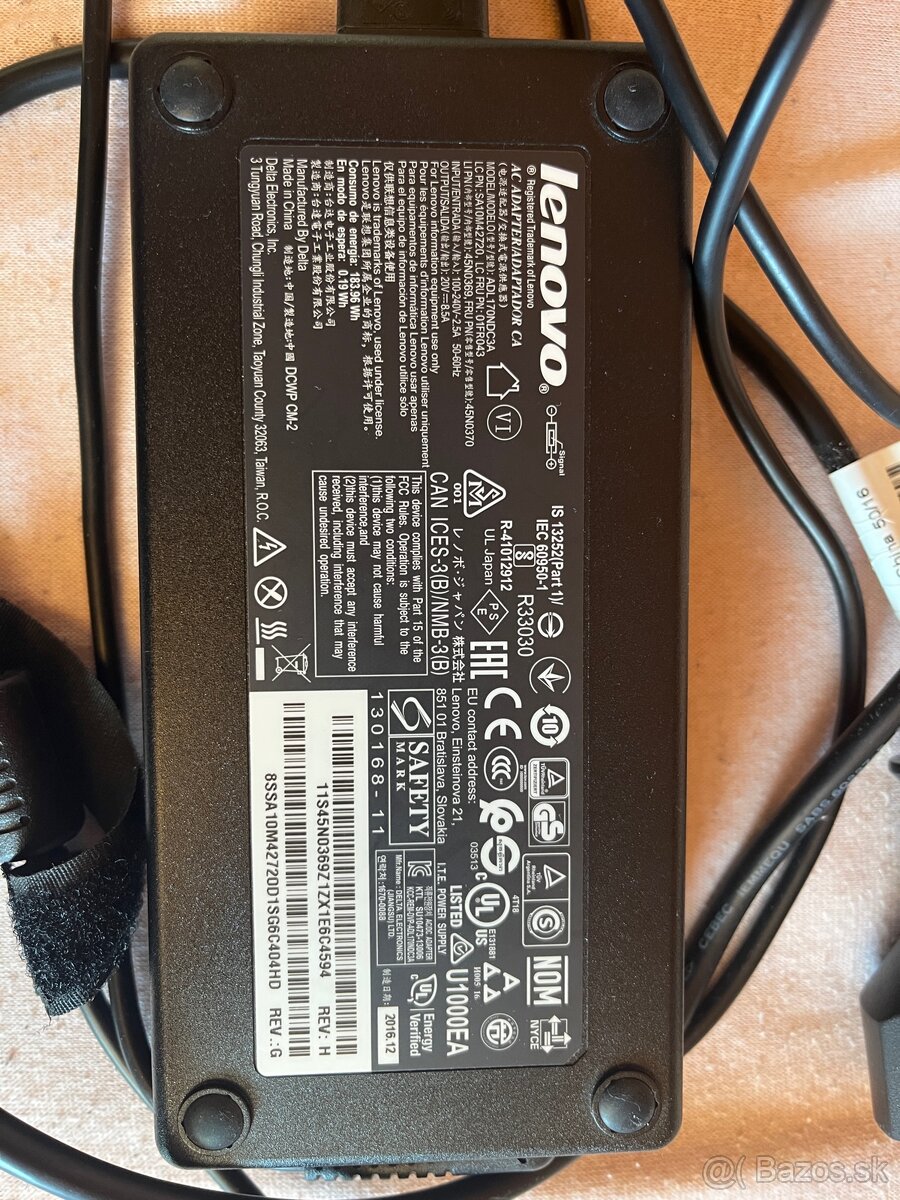 Nabíjačka na Lenovo