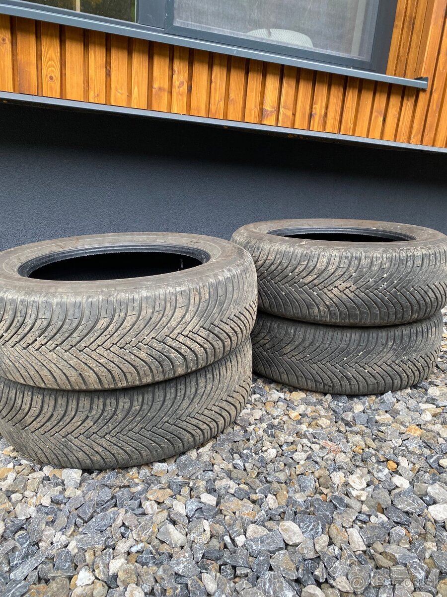 225/65 r17