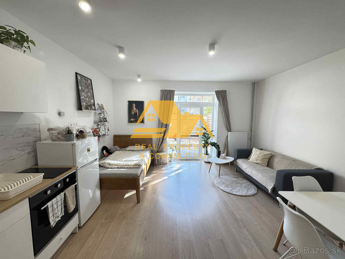 Exkluzívne Prenajmem garsónku s terasou v Nových Zámkoch