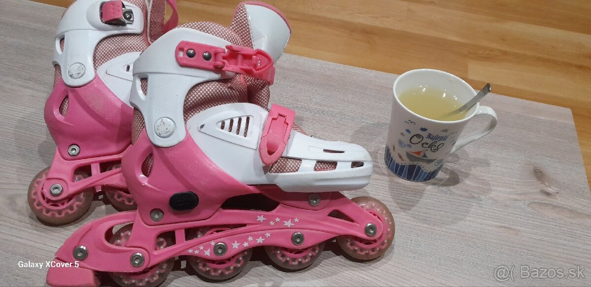 Dievčenské kolieskove korčule