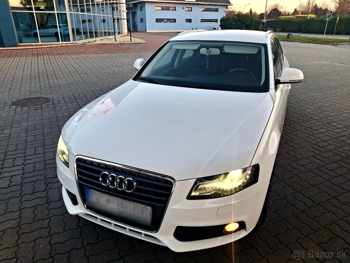 Audi A4 B8 (AVANT), 2,0TDi 105KW Diesel, M6, ELEGANCE,