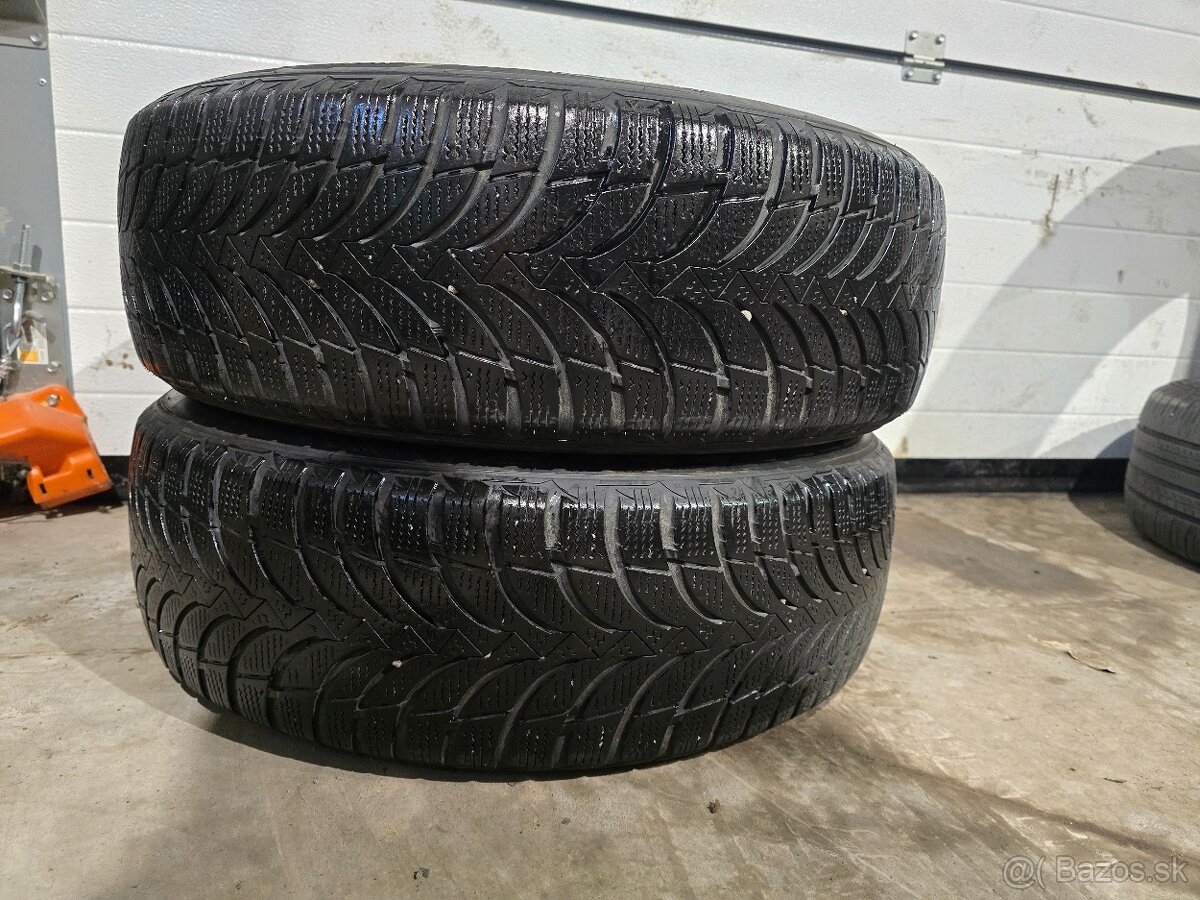 Zimné Pneu Nexen 215/65 R16 2ks