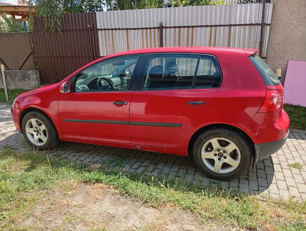 VW Golf 5, rv 12/ 2004