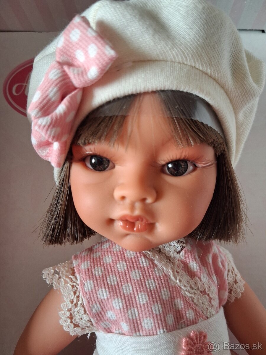 Realistická bábika 33cm