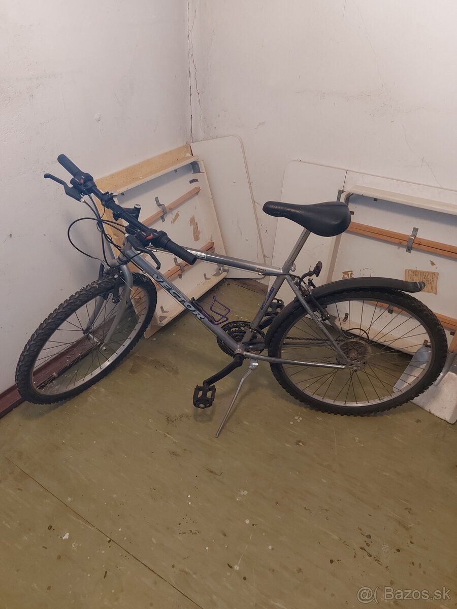 Lacno predám horský bicykel