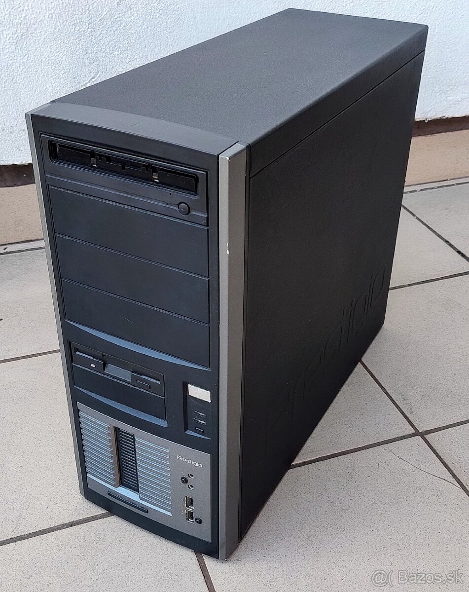 Herne PC i5 3.2Ghz 8GB RAM nVIDIA 4GB ssd + hdd