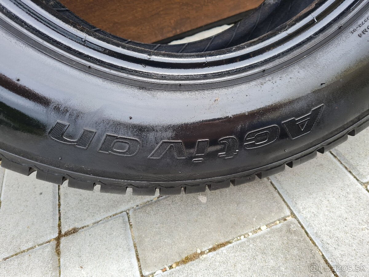 235/65 R16C, pneu Goodrich