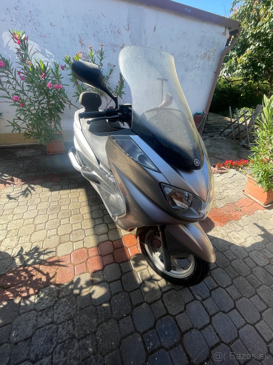 Yamaha Majesty 400