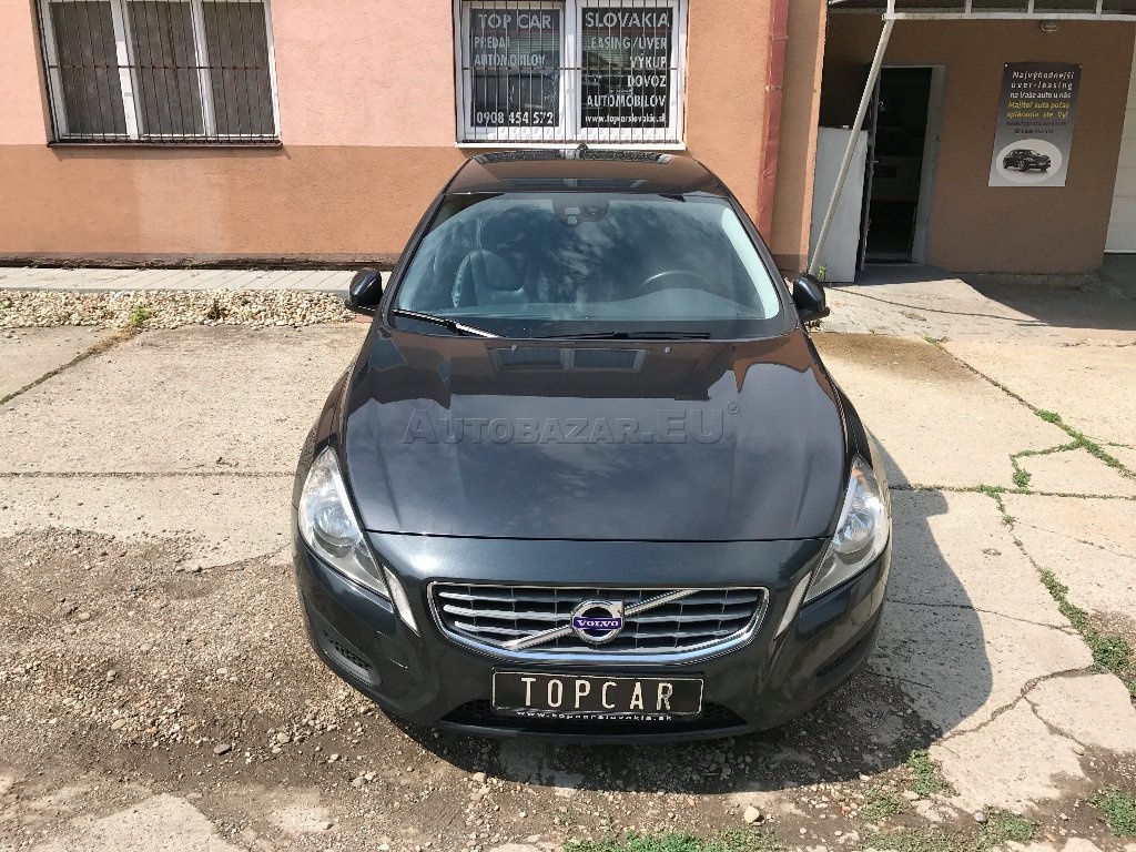Predám Volvo S60 D5 – 2,5D, 151 kW, spoľahlivý 5-valec