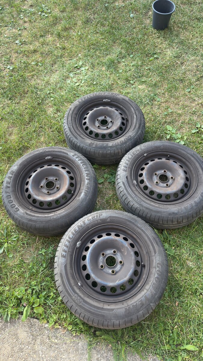 Predám plechové disky 5x112 R15