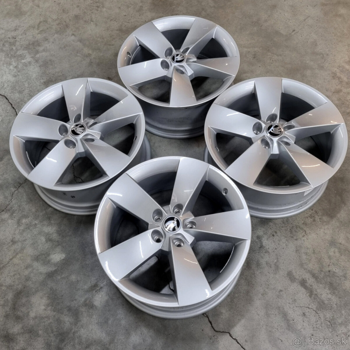 Hliníkové Škoda disky 5x112 R17 7J ET40
